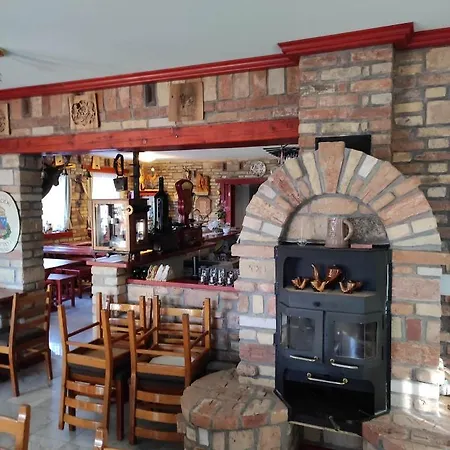 Bed & Breakfast Hollo Es Barany Vendeghaz Herend